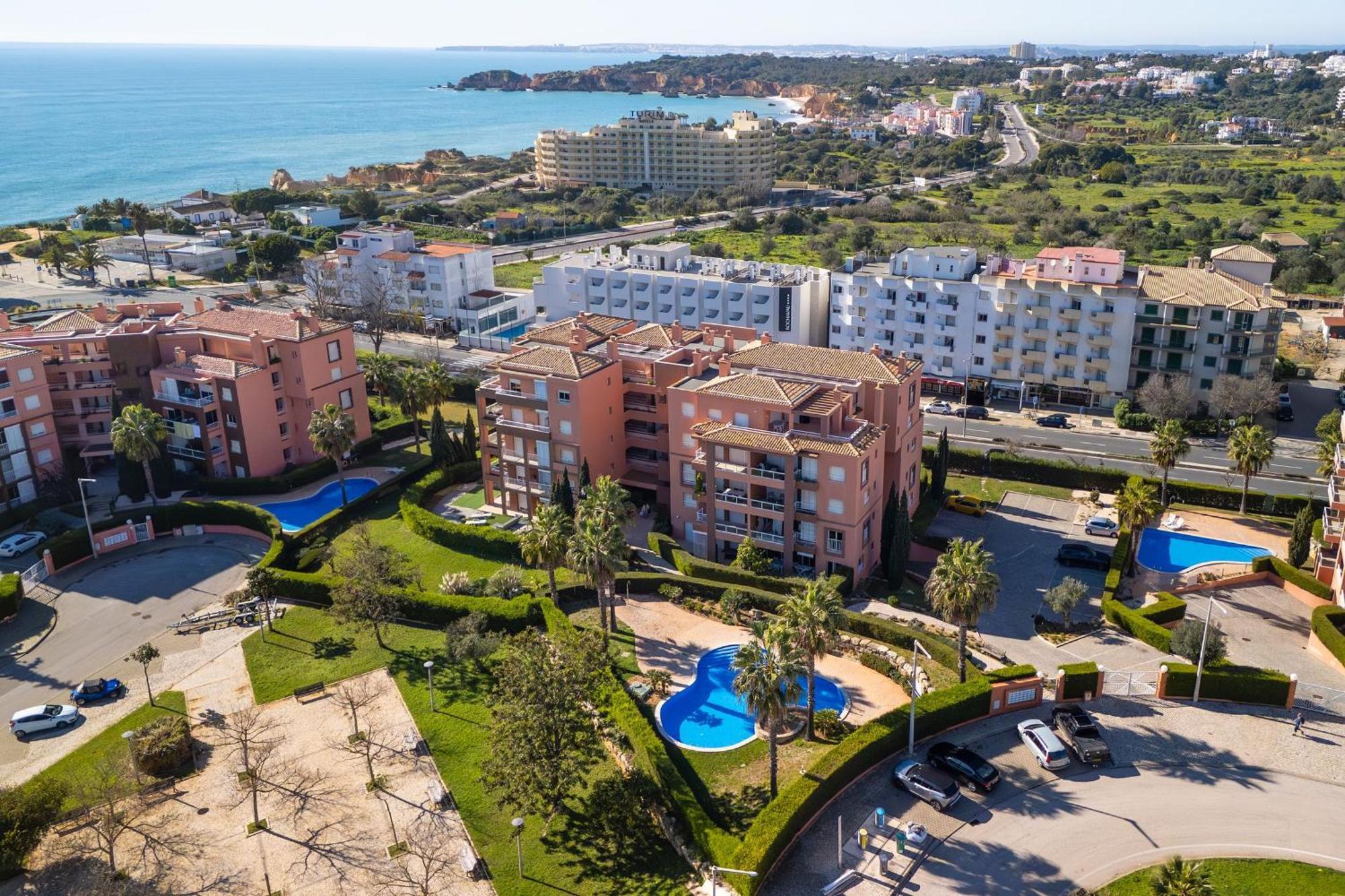Serene Ocean 1 Bdr Apartment With Patio By Lovelystay Portimao Exterior photo